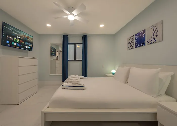 Apartment Three Tides Vacation *