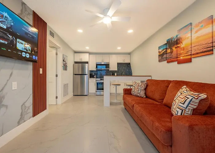 Apartment Three Tides Vacation *