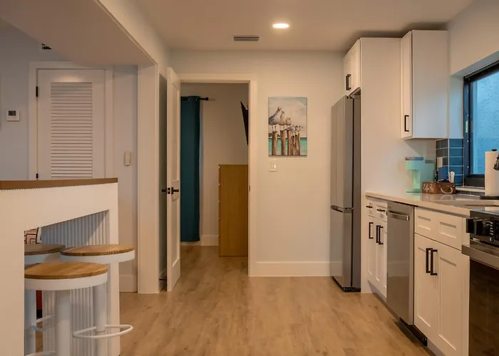Apartment Three Tides Vacation *