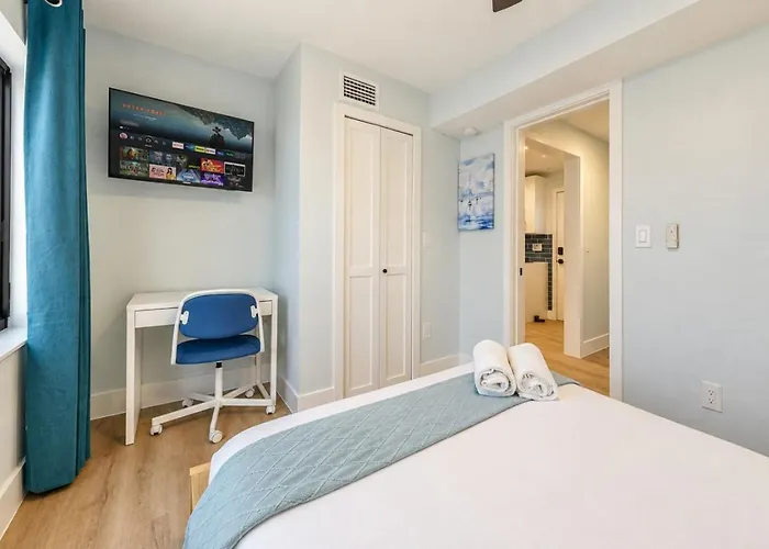 Three Tides Vacation Apartment